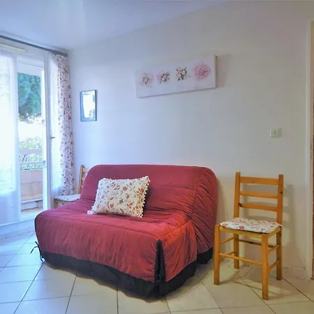 T2 Avec Parking, Proche Et Commerces - - Fr-1-251-519 公寓 *