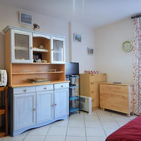 T2 Avec Parking, Proche Et Commerces - - Fr-1-251-519 Апартаменты